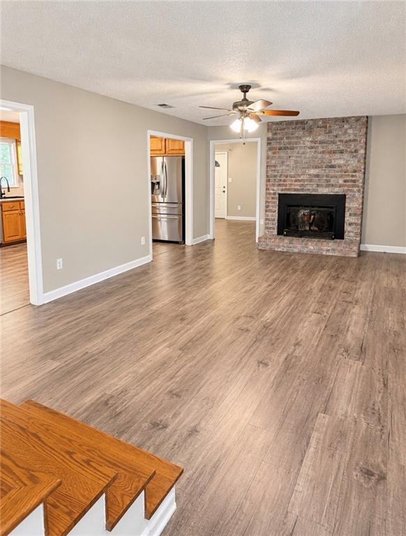 403 S Sequoyah Circle Ne Property Photo 6