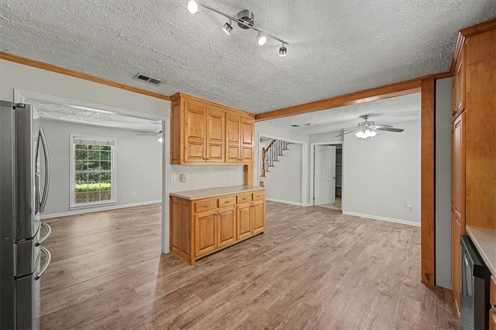 403 S Sequoyah Circle Ne Property Photo 15