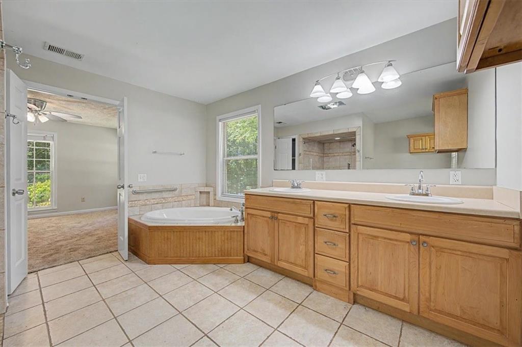 403 S Sequoyah Circle Ne Property Photo 32