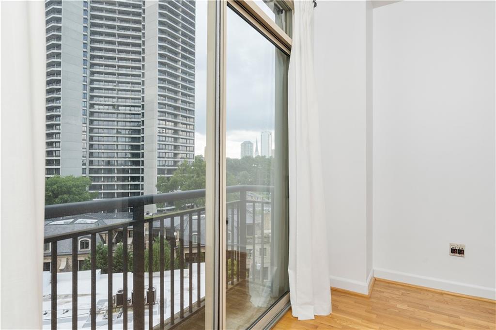 2626 Peachtree Road Nw Unit 1008 Property Photo 19