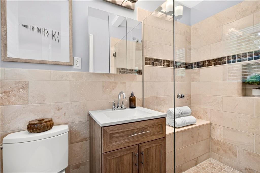 1355 Amanda Circle Property Photo 30