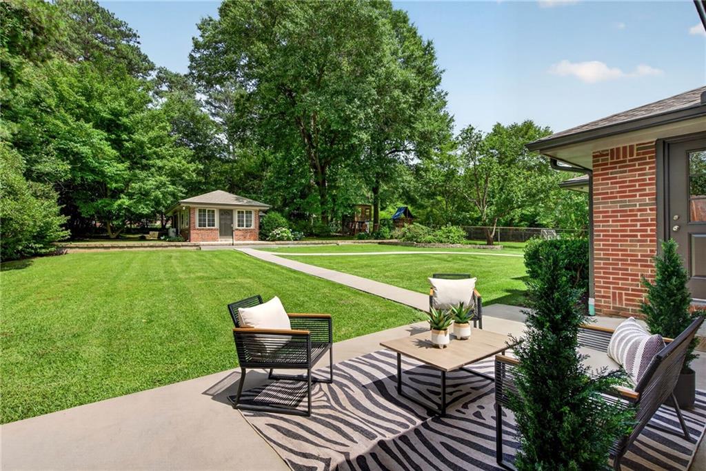 1355 Amanda Circle Property Photo 34