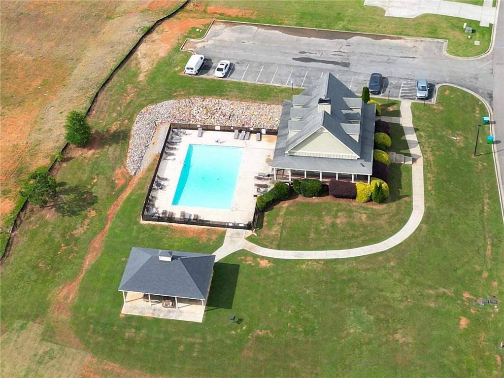 10 Castlemoor Loop Property Photo 10