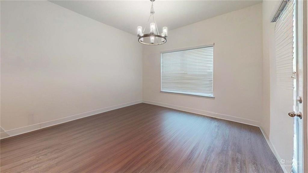 10 Castlemoor Loop Property Photo 23