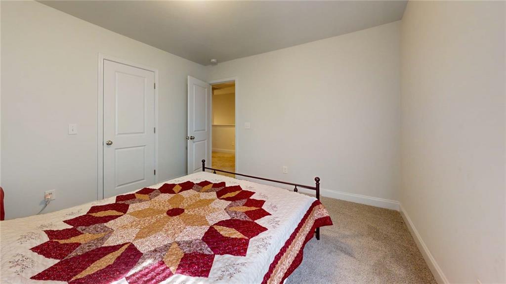 10 Castlemoor Loop Property Photo 39