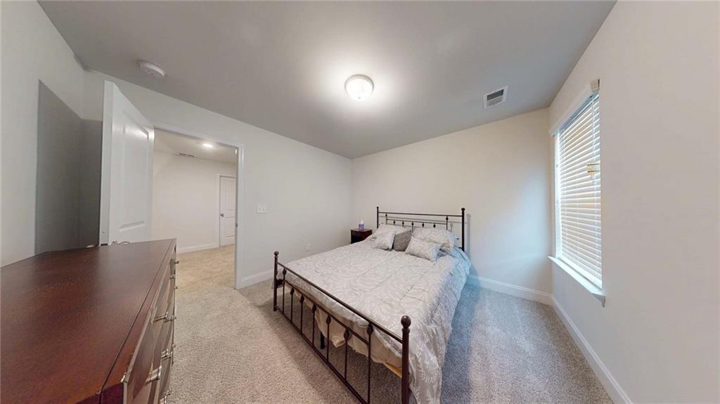 10 Castlemoor Loop Property Photo 41