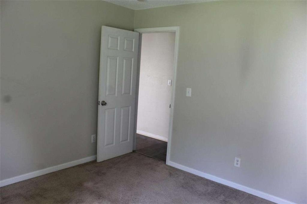 6592 Browns Mill Ferry Drive Property Photo 16
