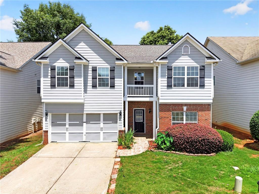 5711 Apple Grove Road Property Photo 1