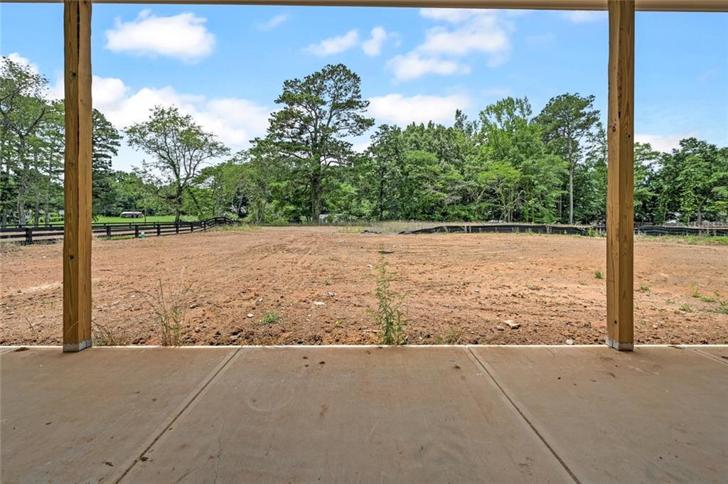 632 Arnold Mill Road Property Photo 10