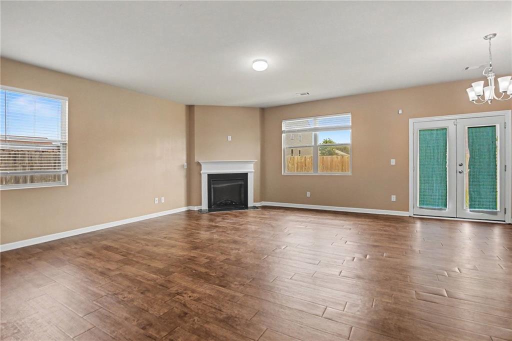 1886 Osprey Drive Property Photo 6