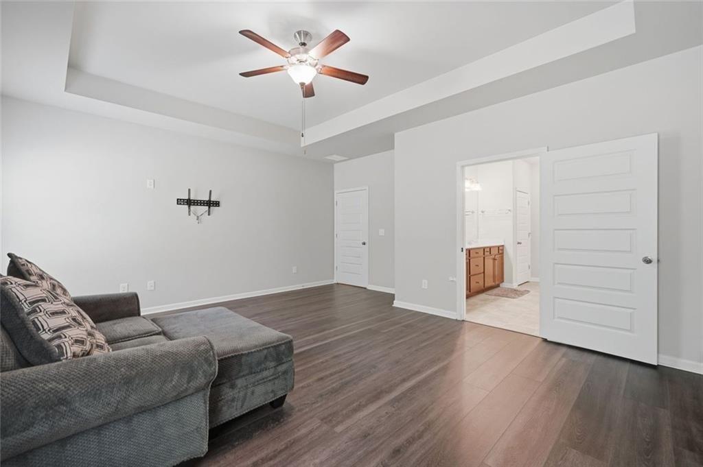 222 Woodford Drive Property Photo 38