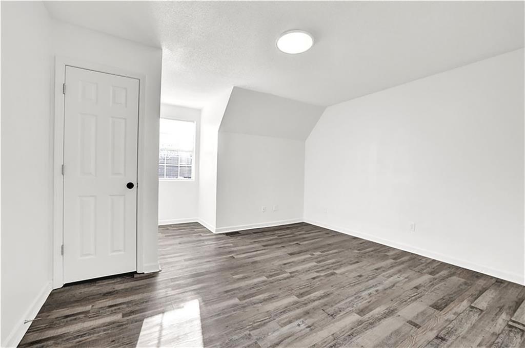 15 Brighton Court Property Photo 15