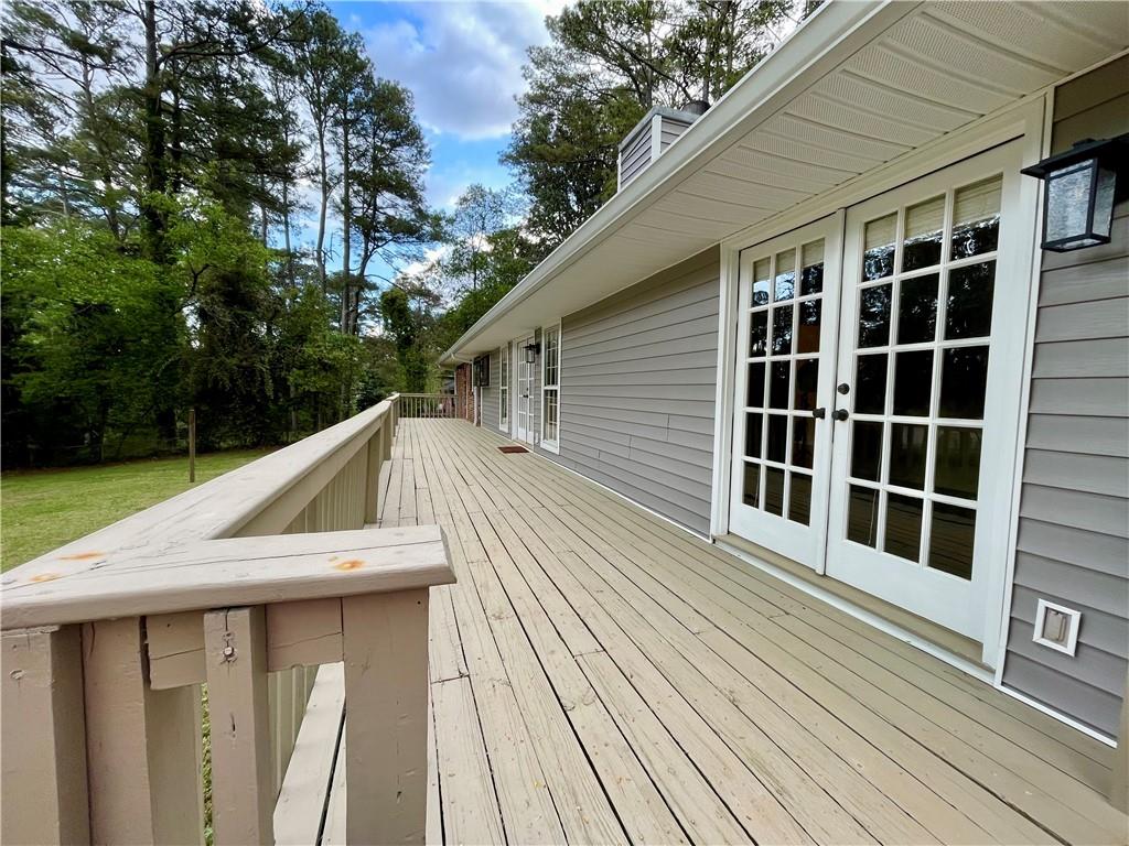 226 Pine Forest Drive Property Photo 5