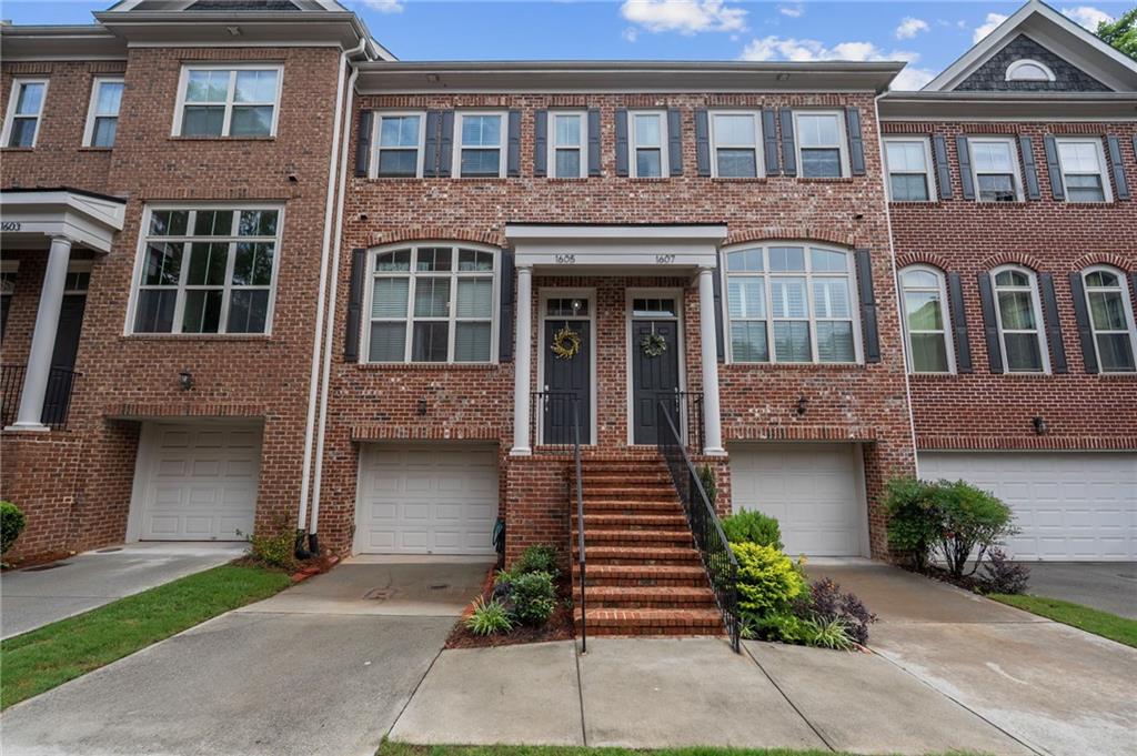 1605 Mosaic Way Property Photo 1