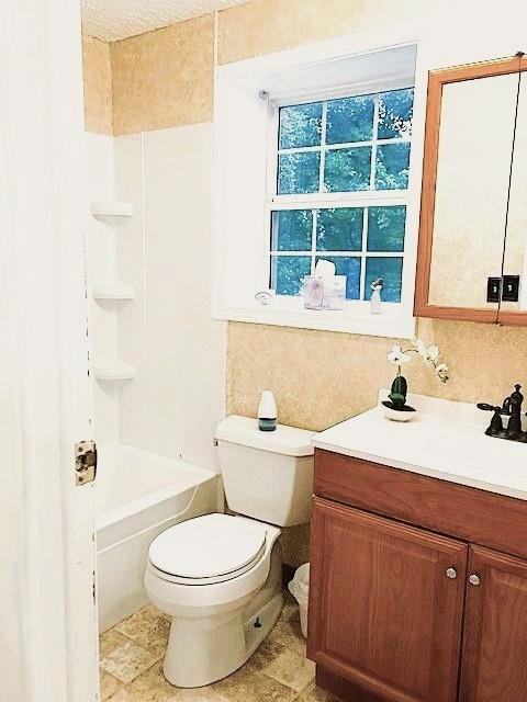 960 Mcentyre Loop Se Property Photo 37