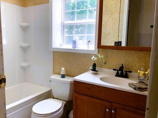960 Mcentyre Loop Se Property Photo 40