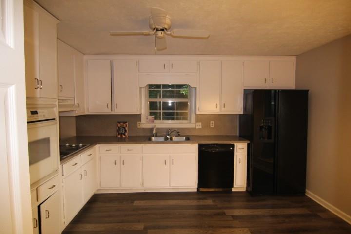 3765 Manor House Drive Property Photo 6