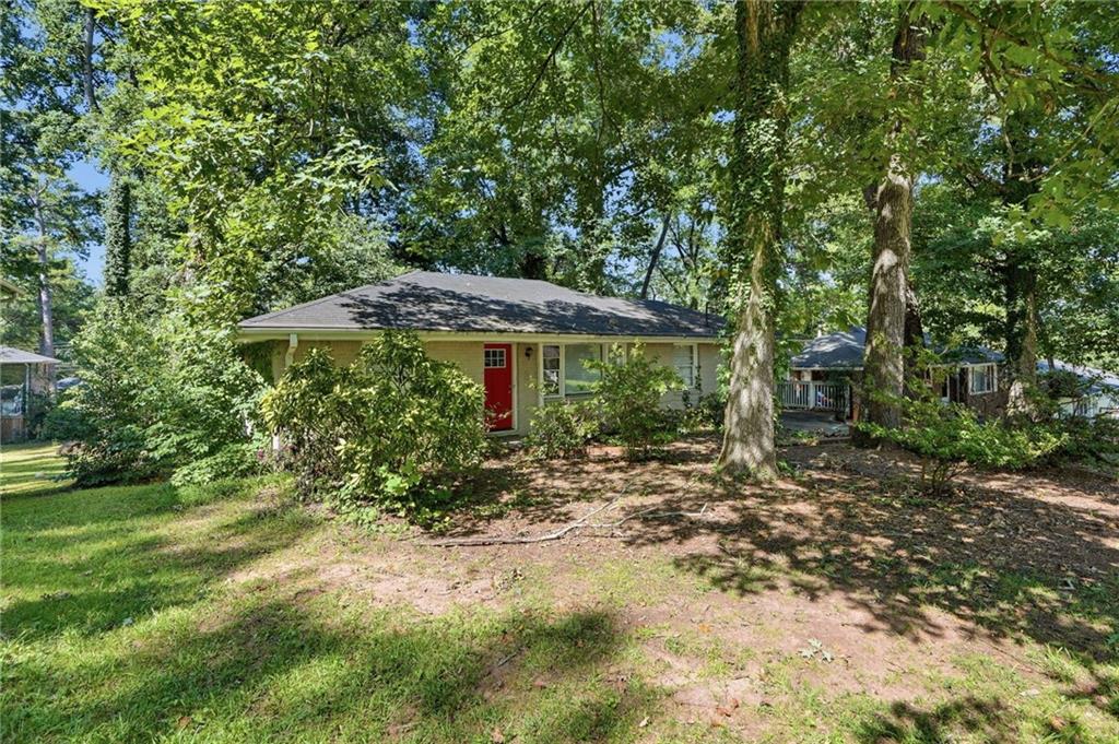 1923 Rosewood Road Property Photo 2
