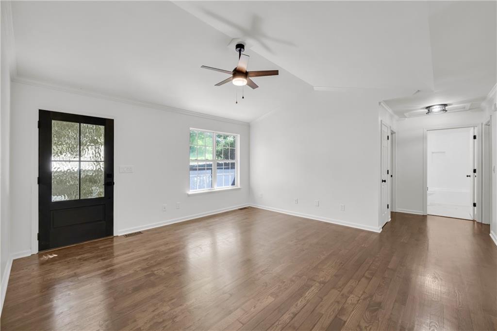 2941 Lake Hollow Road Property Photo 8