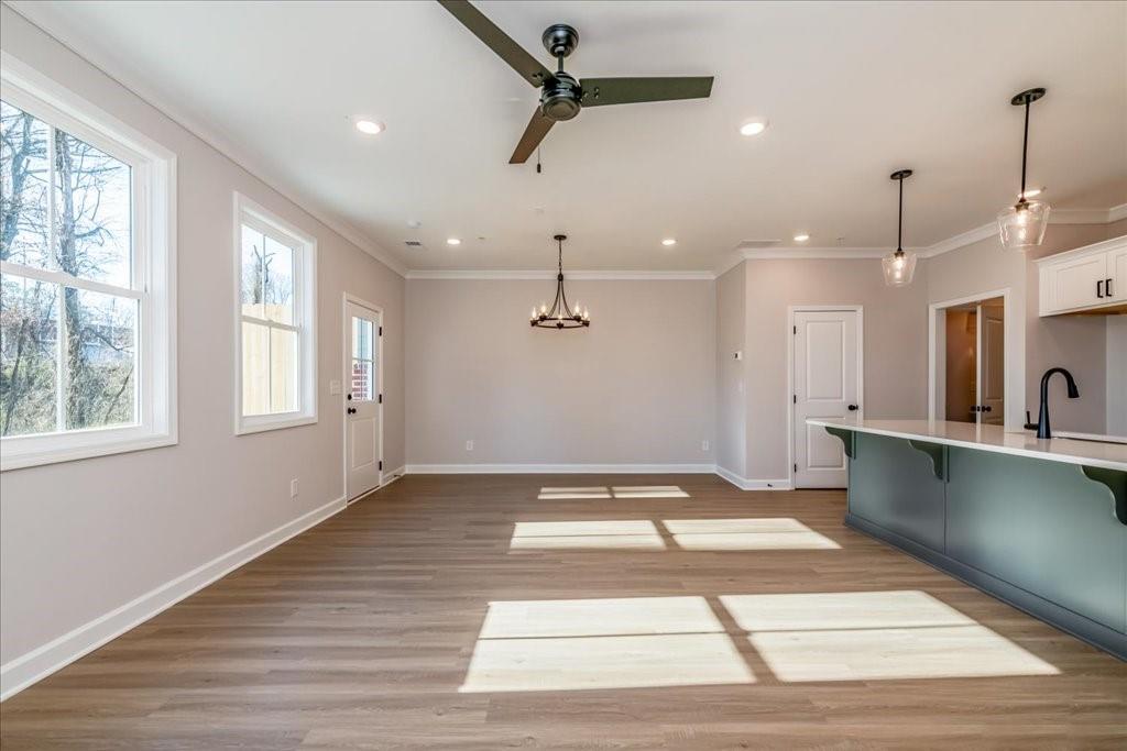 550 Feldspar Way Property Photo 10
