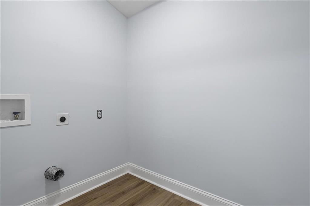 2223 Columbia Drive Property Photo 23