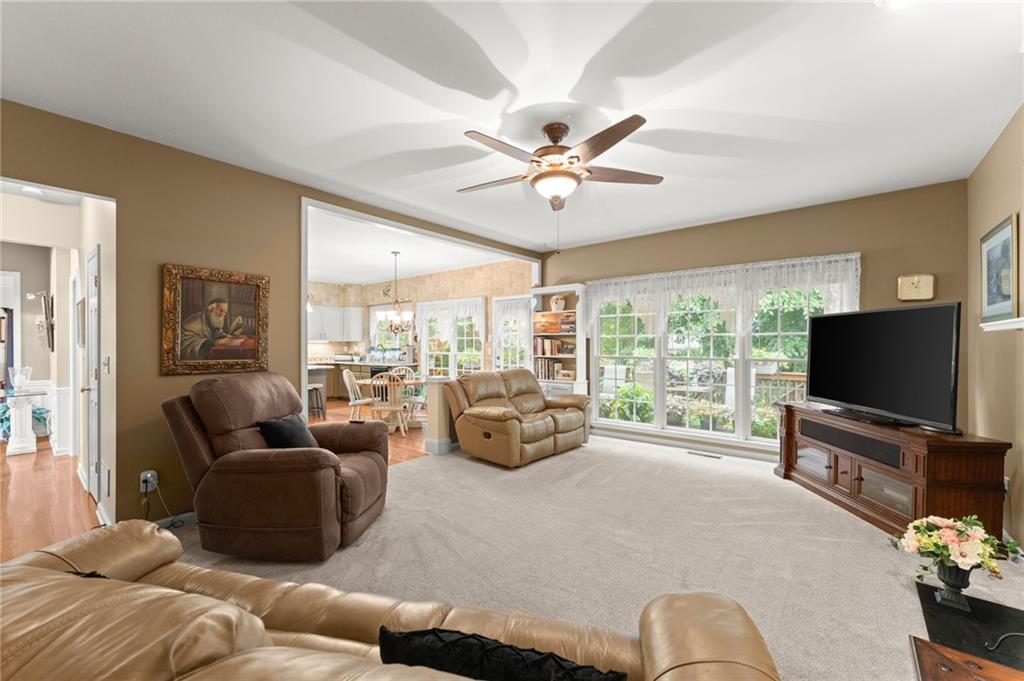 7730 Wickley Drive Property Photo 16