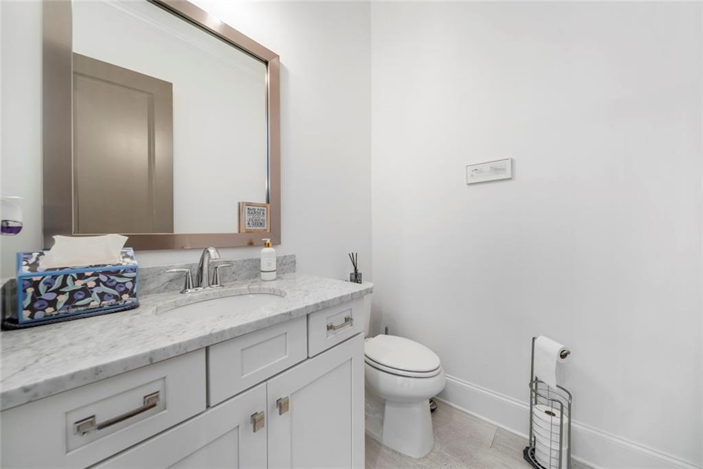 7790166 Property Photo 6