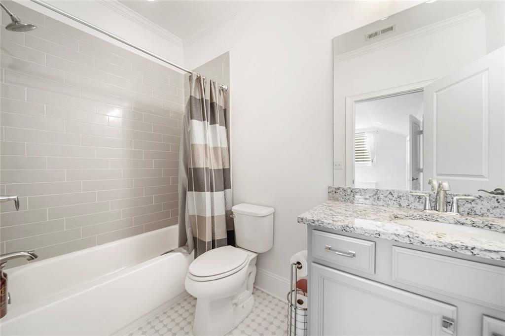7790166 Property Photo 30