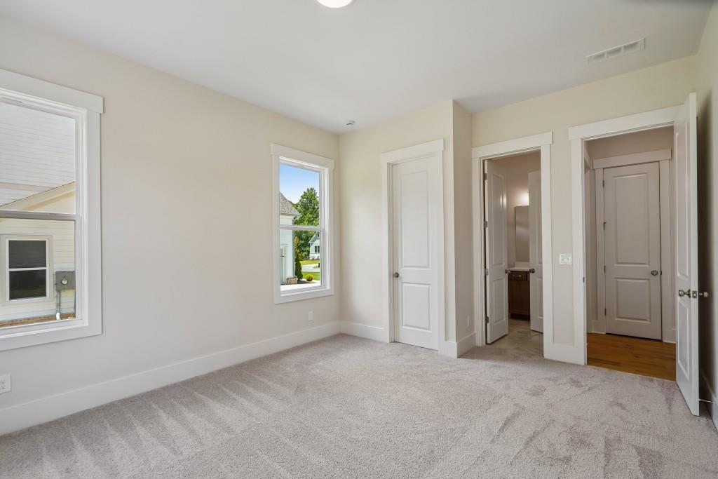 4615 Greyson Manor Drive Property Photo 15