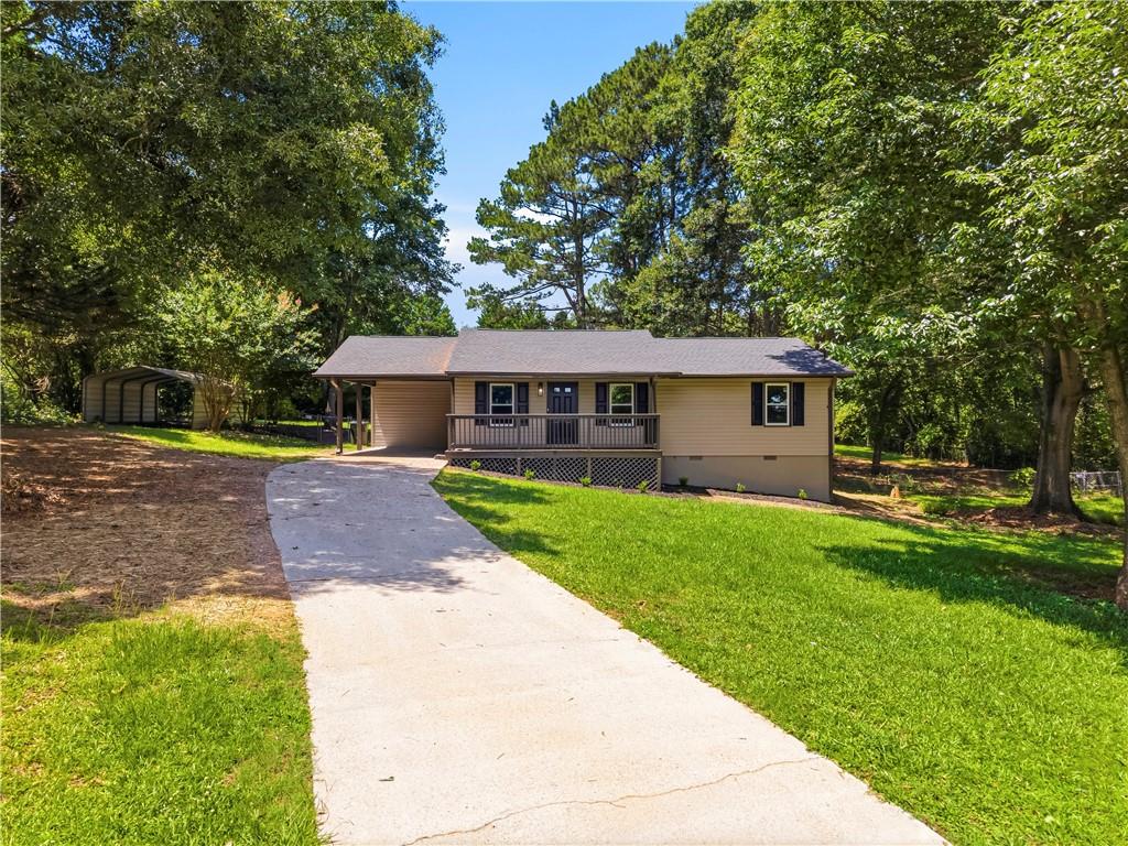 700 John Deere Road Property Photo 8
