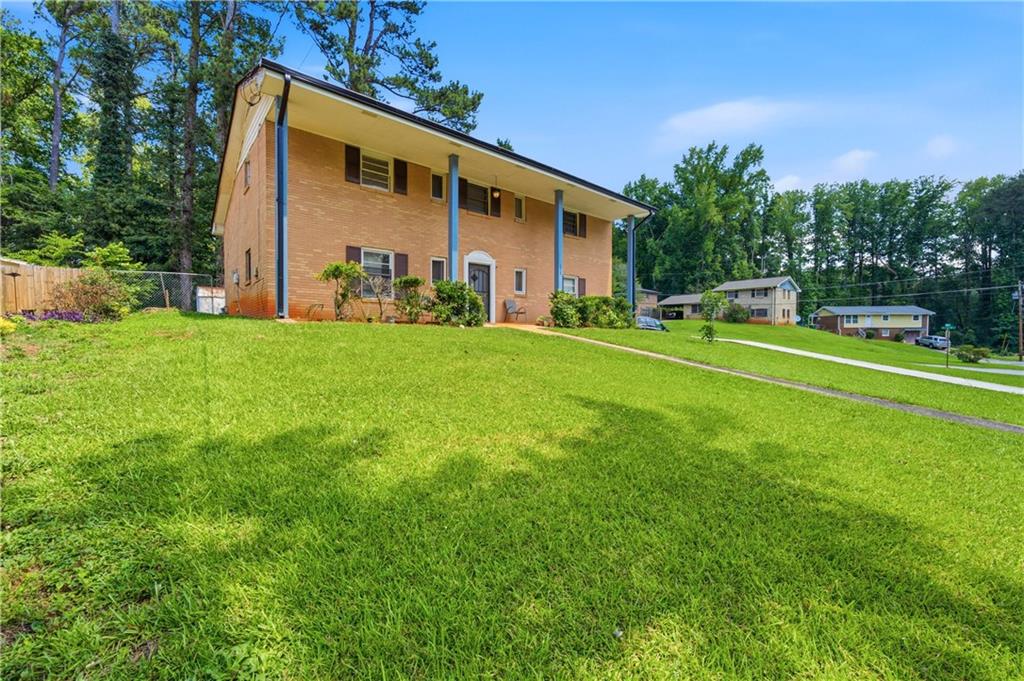 1020 Cedar Circle Property Photo 1