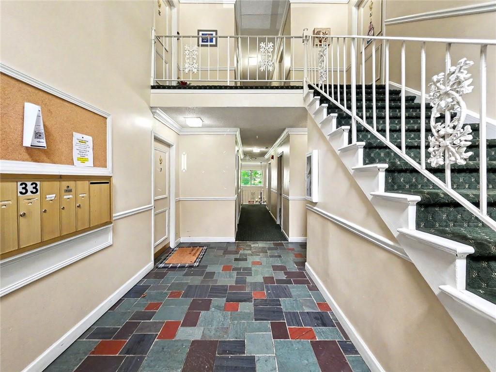 6851 Roswell Road Unit H33 Property Photo 26