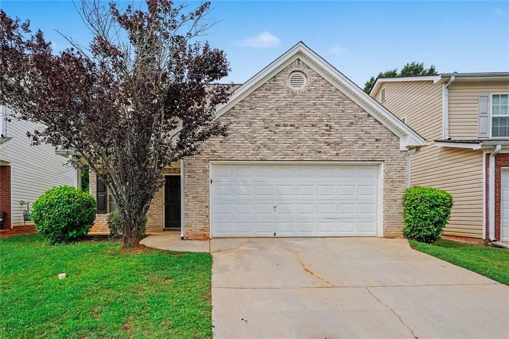 4020 Tussahaw Crossing Property Photo 1