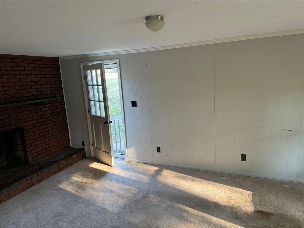 14450 Cogburn Road Property Photo 6