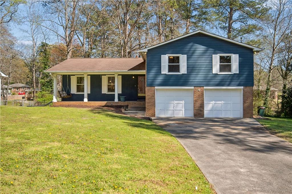 3280 Foxwood Trail SE Property Photo 1