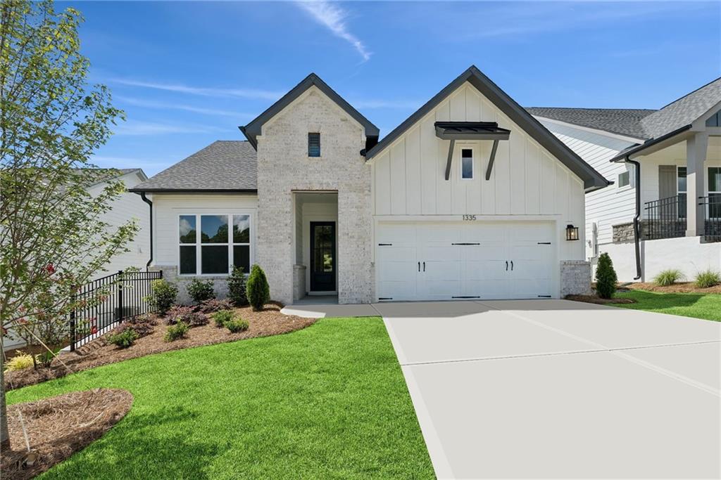 1335 Autumn Lake Drive Sw Property Photo 1