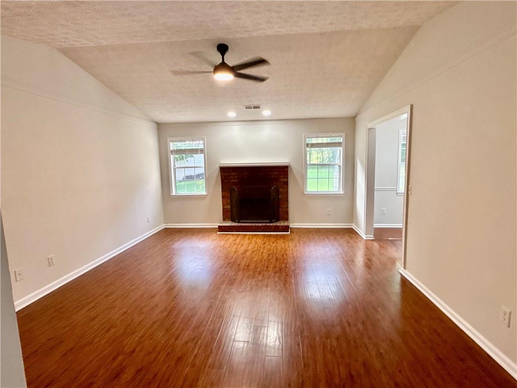 30 Stoneview Terrace Property Photo 2