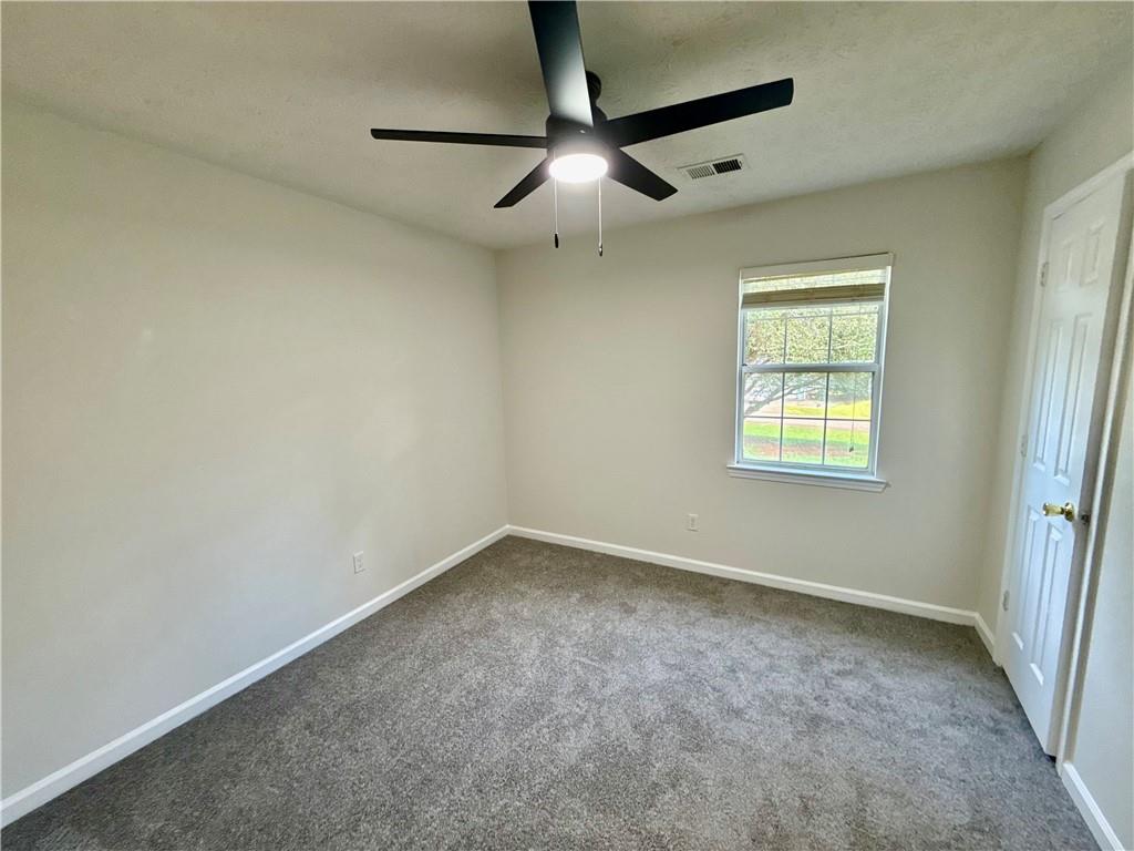 30 Stoneview Terrace Property Photo 8