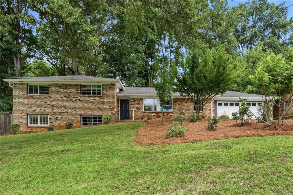 1720 Mary Lou Lane Se Property Photo 1