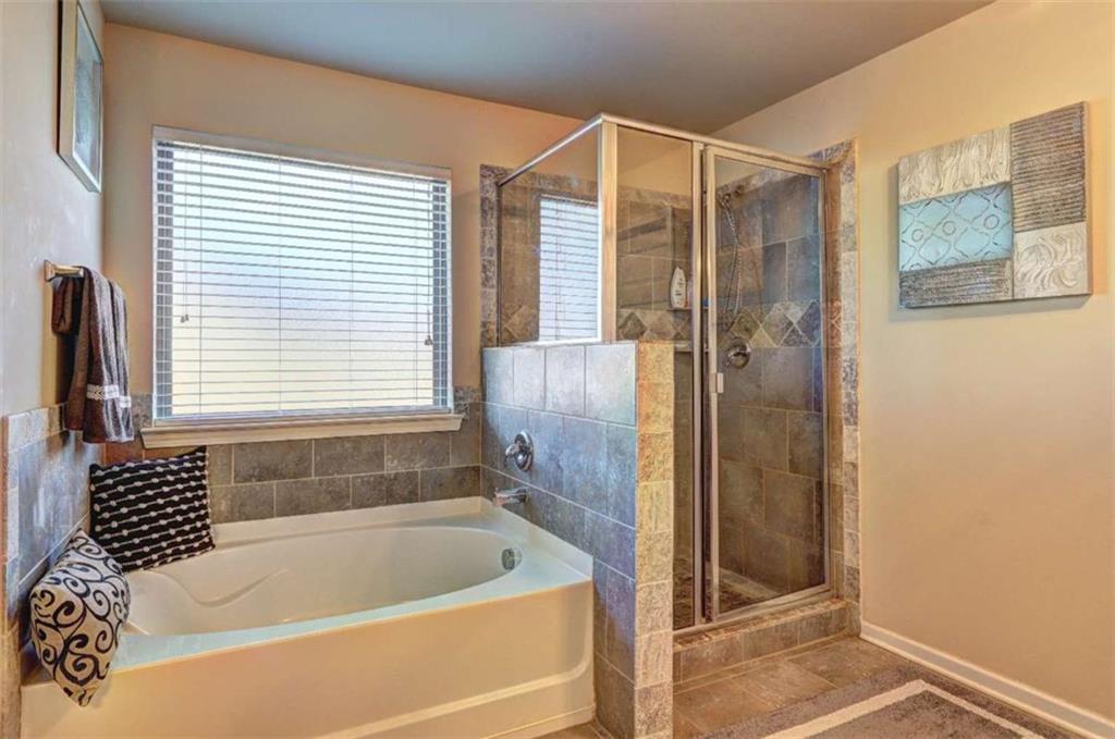609 Caledon Way Property Photo 31