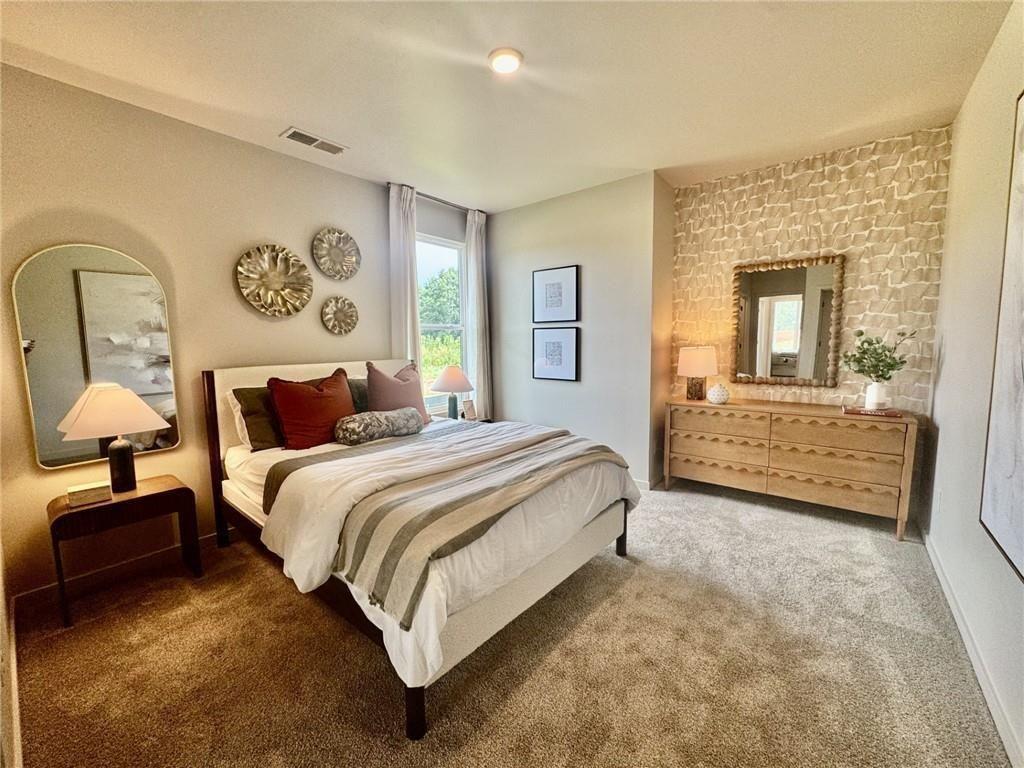 8545 Oak Hollow Way Property Photo 16