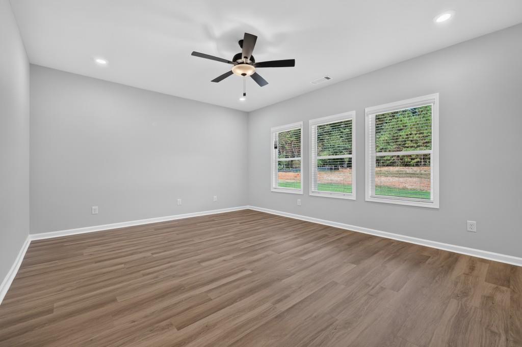 354 Flying Eagle Drive Property Photo 12