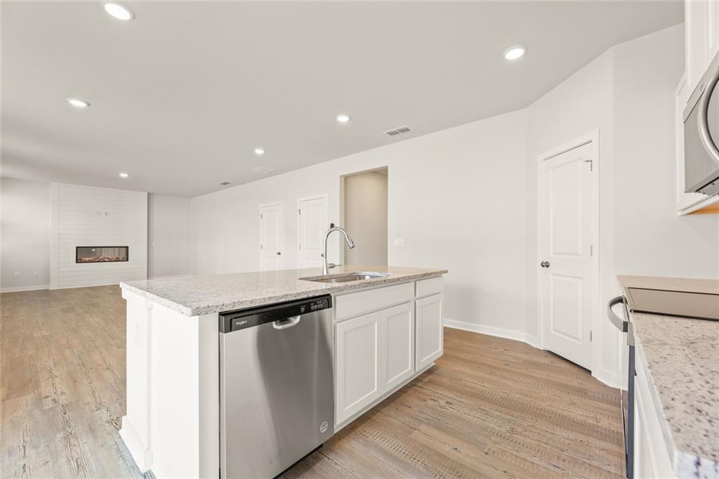 8030 Dickens Drive Property Photo 8