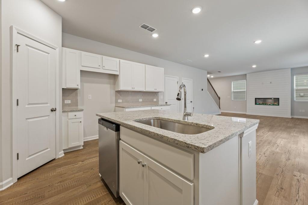 8031 Dickens Drive Property Photo 11
