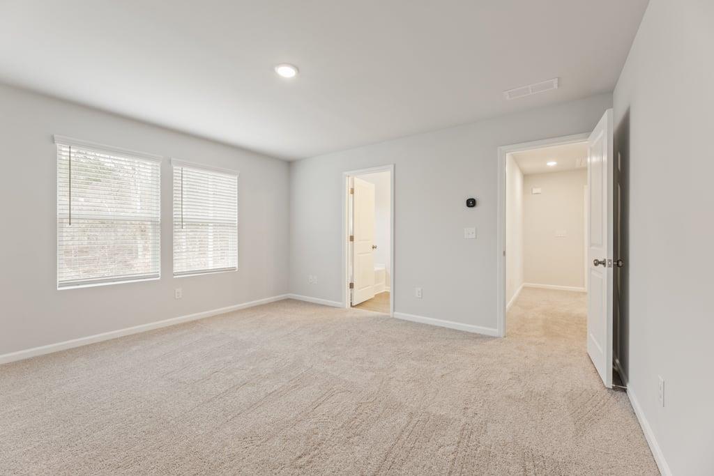 8039 Dickens Drive Property Photo 18
