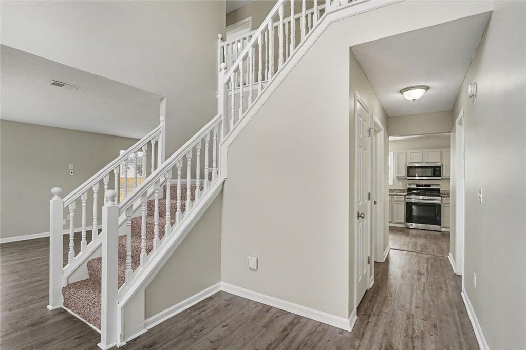 2909 Crabapple Circle Se Property Photo 11
