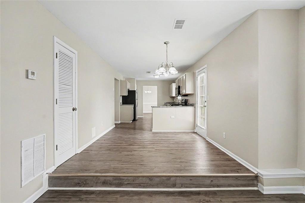 2909 Crabapple Circle Se Property Photo 15