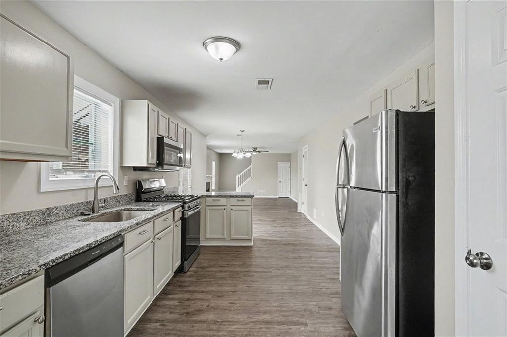 2909 Crabapple Circle Se Property Photo 16