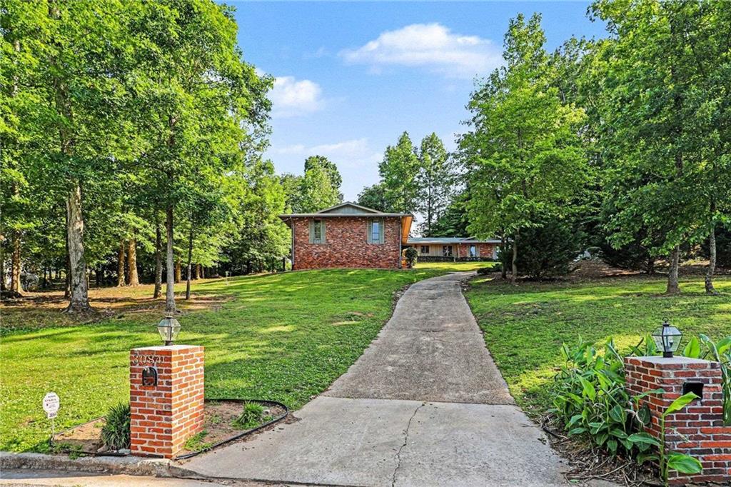 3084 Green Valley Property Photo 1