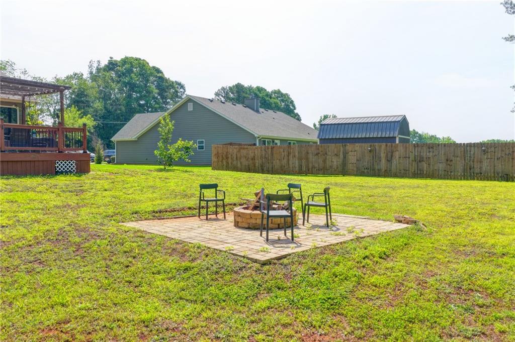 204 Lynn Road Property Photo 30